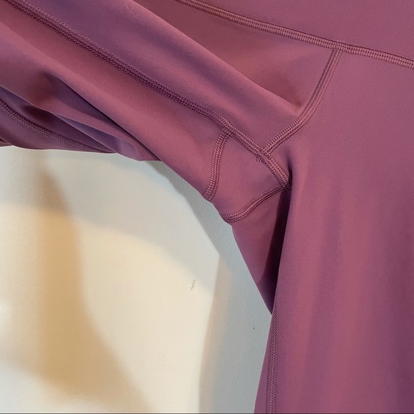 Lululemon Purple Wunder Under Scallop Leggings - Picture 4 of 7